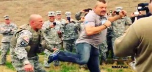 Chuck Liddell kicks Soldier